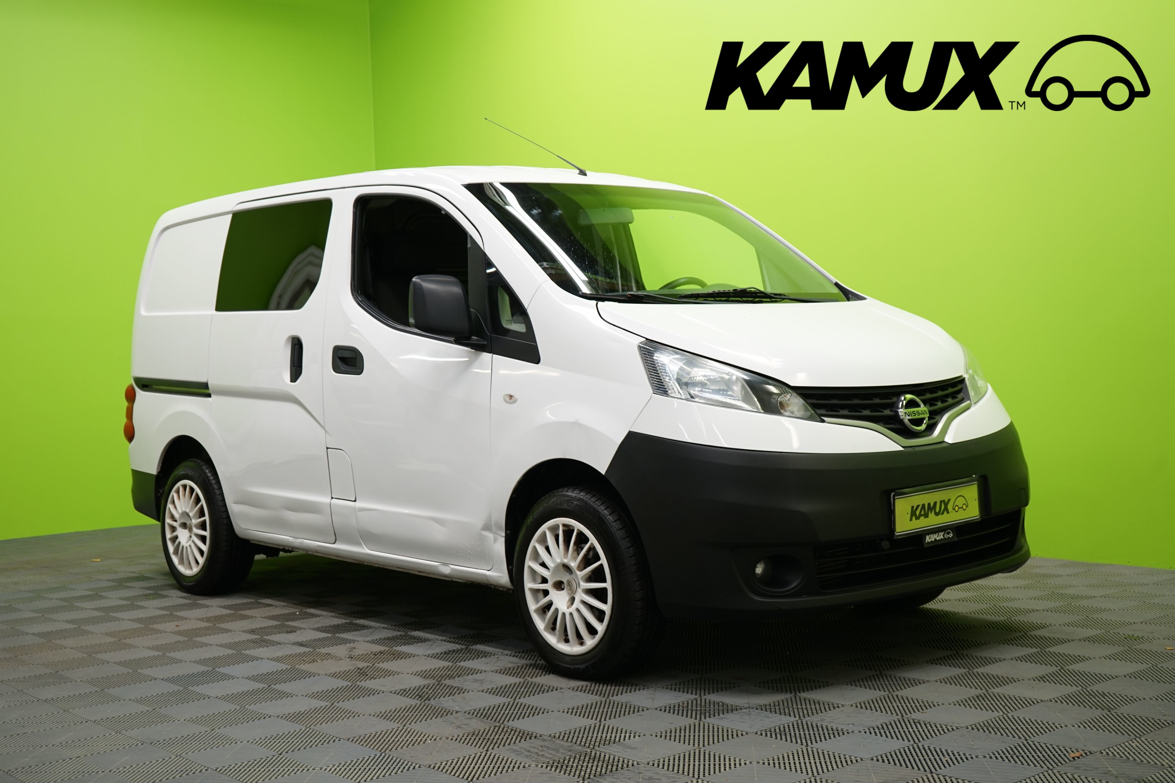 Nissan NV200 pakettiauto